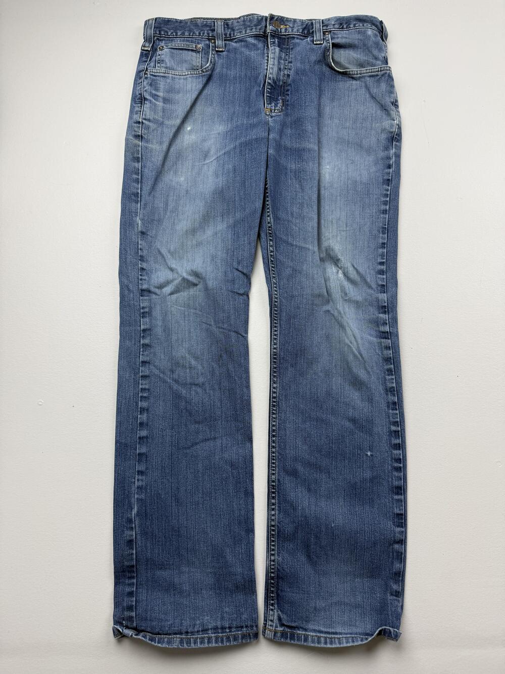 Carhartt Jeans Mens 36x32 Blue Med Wash Denim Relaxed Straight Work Distressed